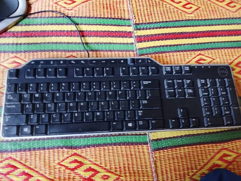 COMPUTER  10/10 2