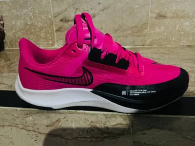 Nike OG zoom rival fly 3 running shoes