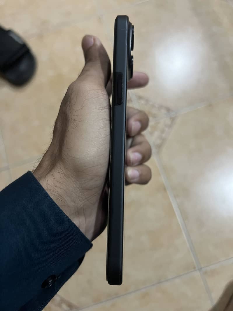 Apple iPhone 15 plus 5