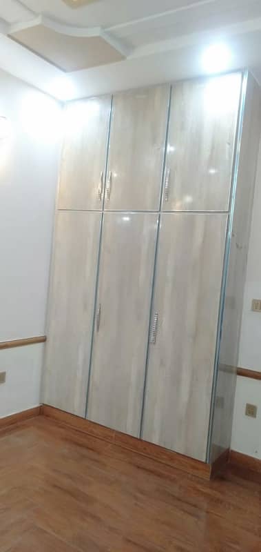 VIP beautiful 5 Marla portion is available for rent in sabzazar Lahore