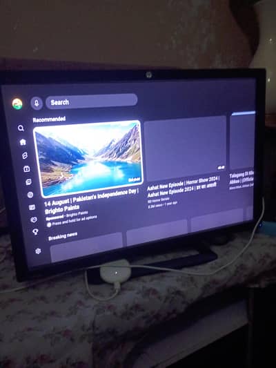 lcd hp for sale also google chrome cast with remote and wifi device