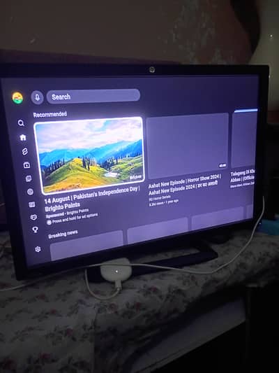 lcd hp for sale also google chrome cast with remote and wifi device