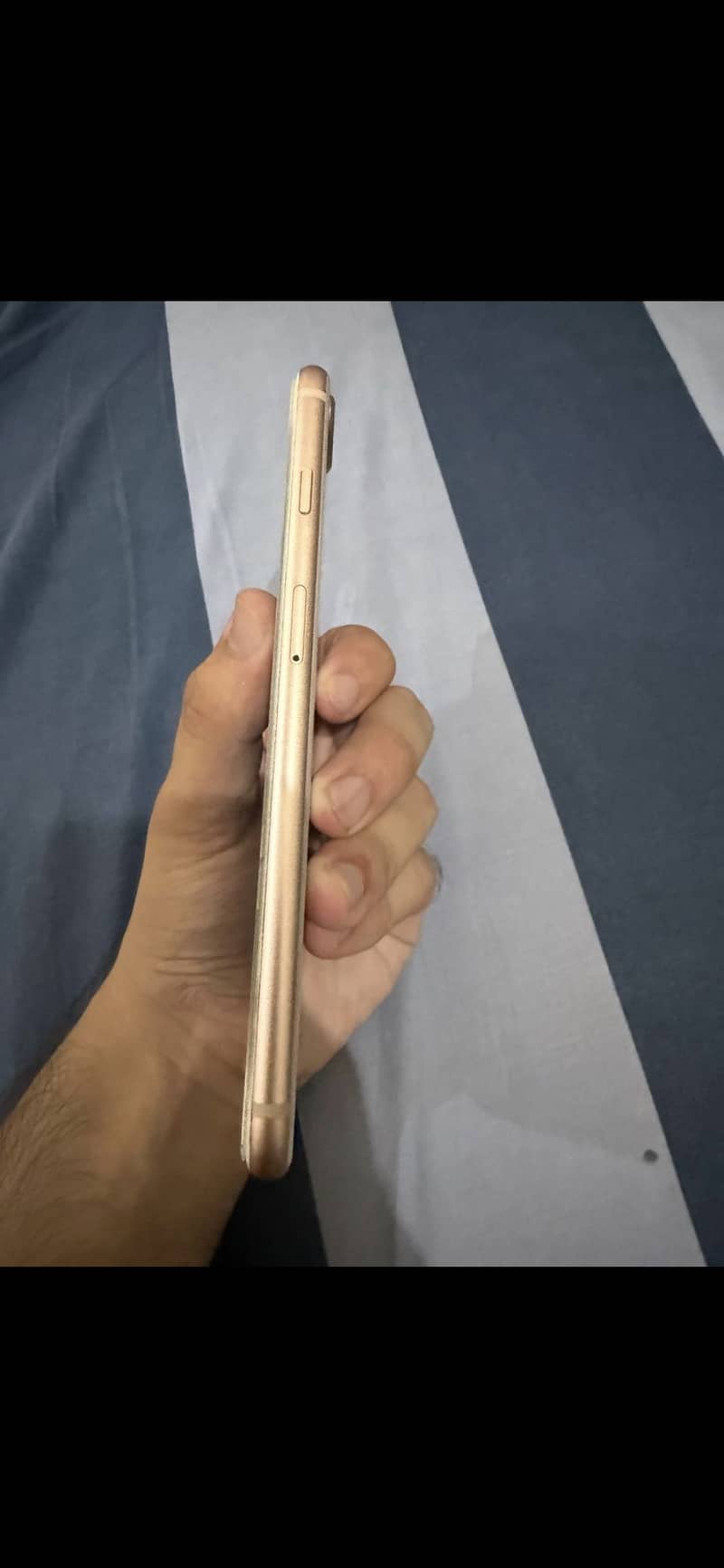 Apple iPhone 8 1