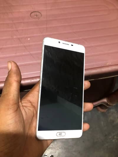 Samsung Mobile C9 Pro 4+2 64 gb ha