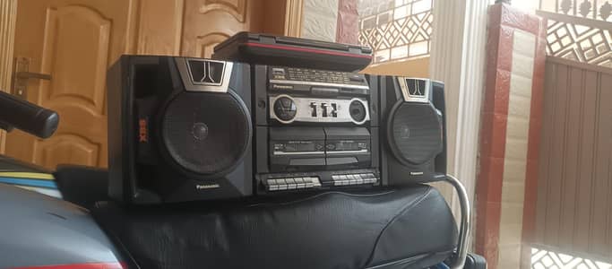 Radio plus Tape recorder plus audio