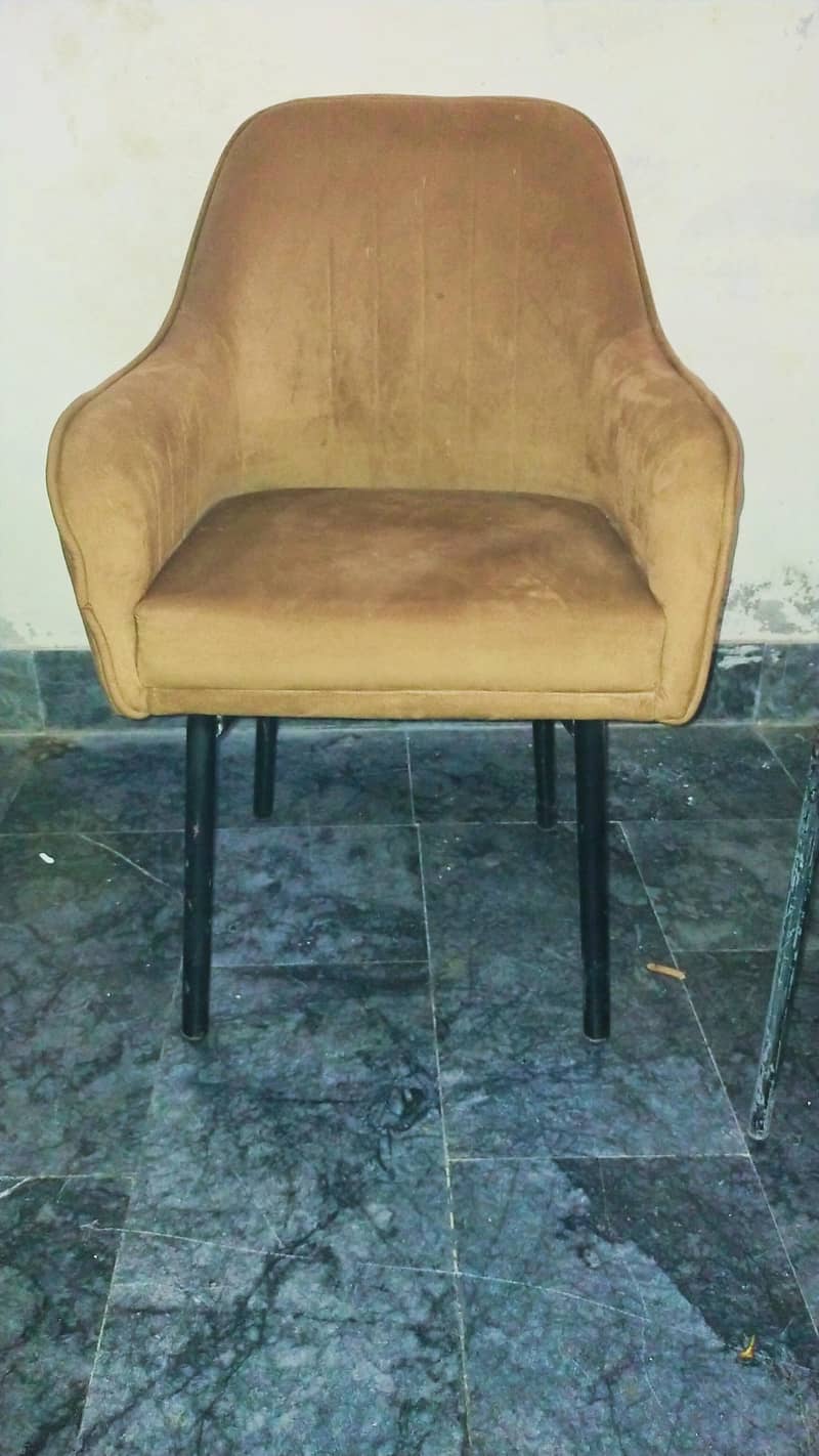 Chairs + Table For Sell 1