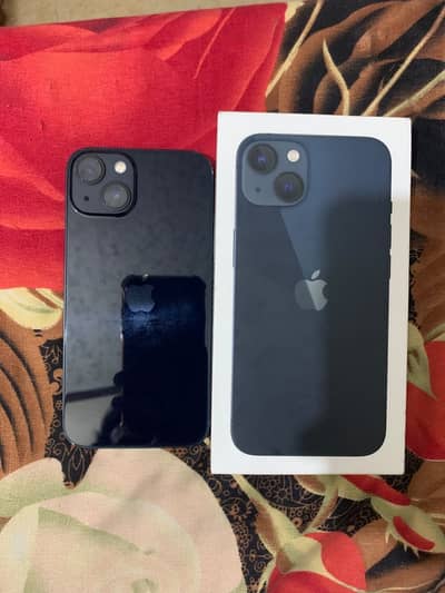 Apple iPhone 13