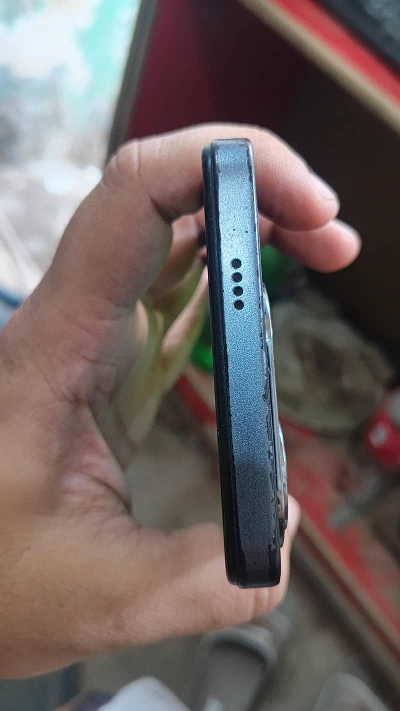 Tecno Spark 20 5