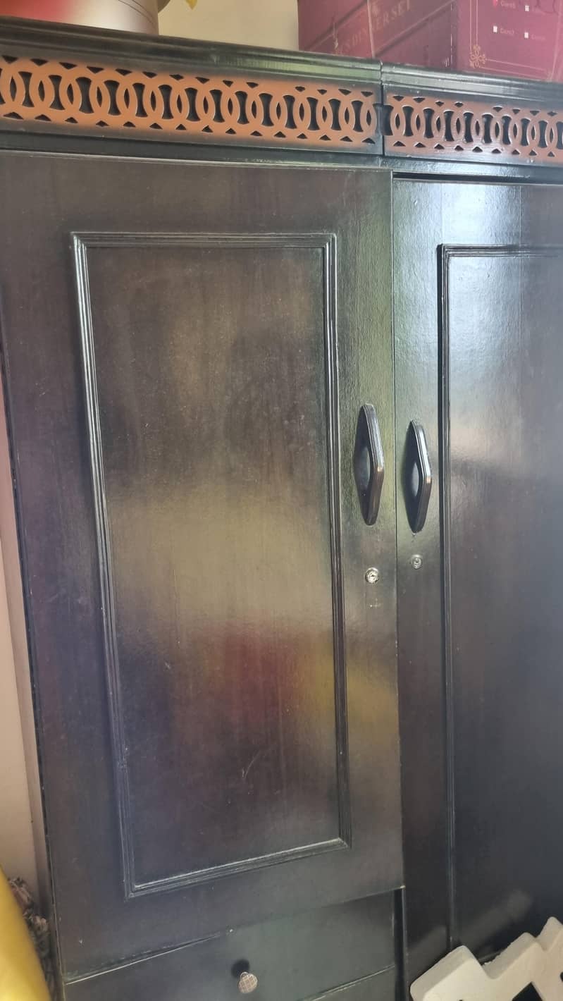 Clothes Cupboard 0