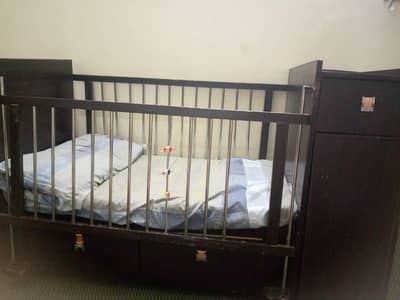 Baby cot