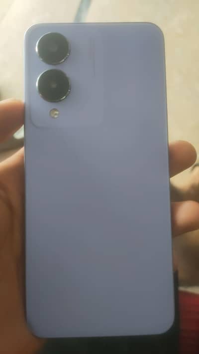 Vivo Y17s
