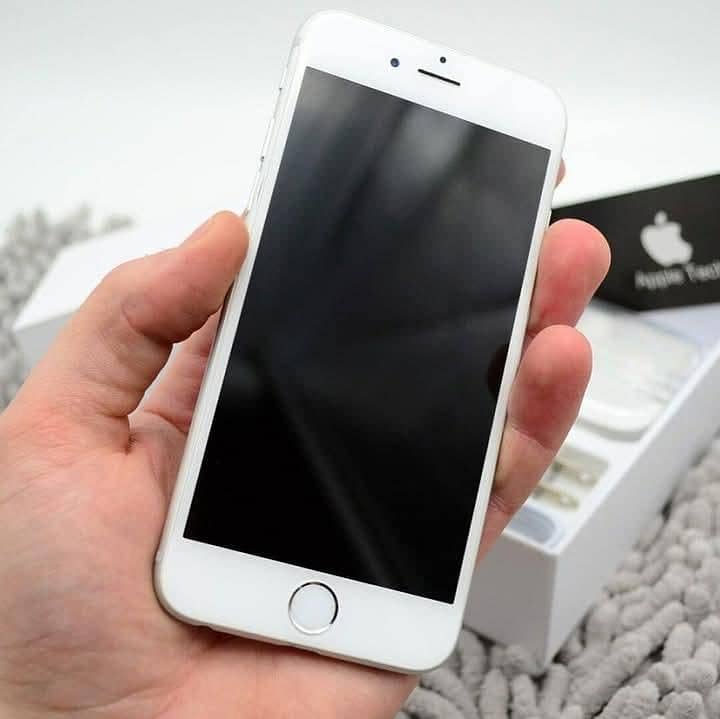 Apple iPhone 6S Plus 2