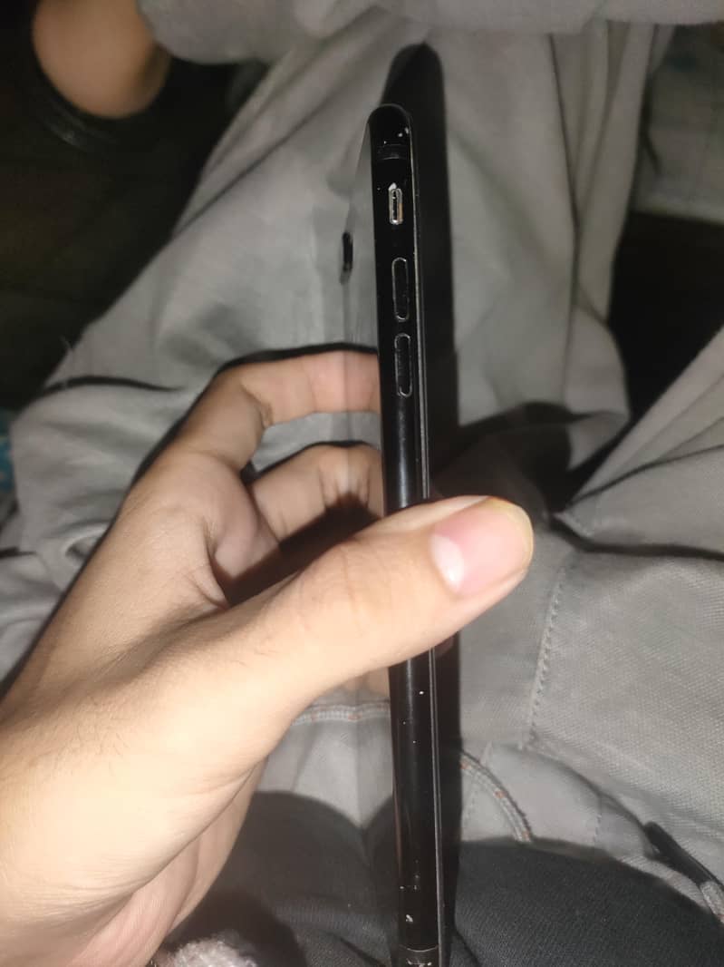 Apple iPhone 7 Plus 4