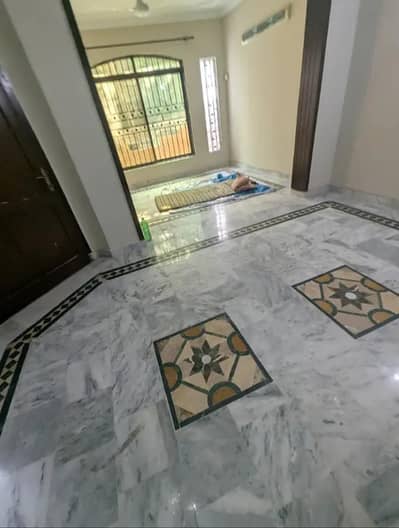G-11 Size 5 Marla Upper Floor Portion For Rent without Mumty