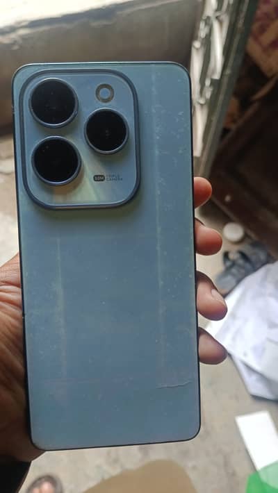 Infinix Hot 40 8+8GB RAM / 256RAMGB – Good Condition