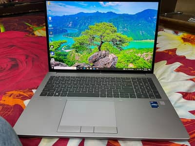 Hp Zbook Fury G10 i9 13950HX 32/1 TB 8GB GPU