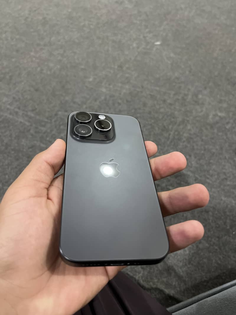 Apple iPhone 15 Pro 5