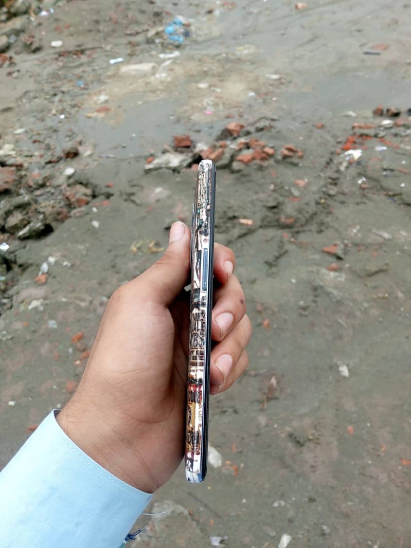 One Plus 9 6