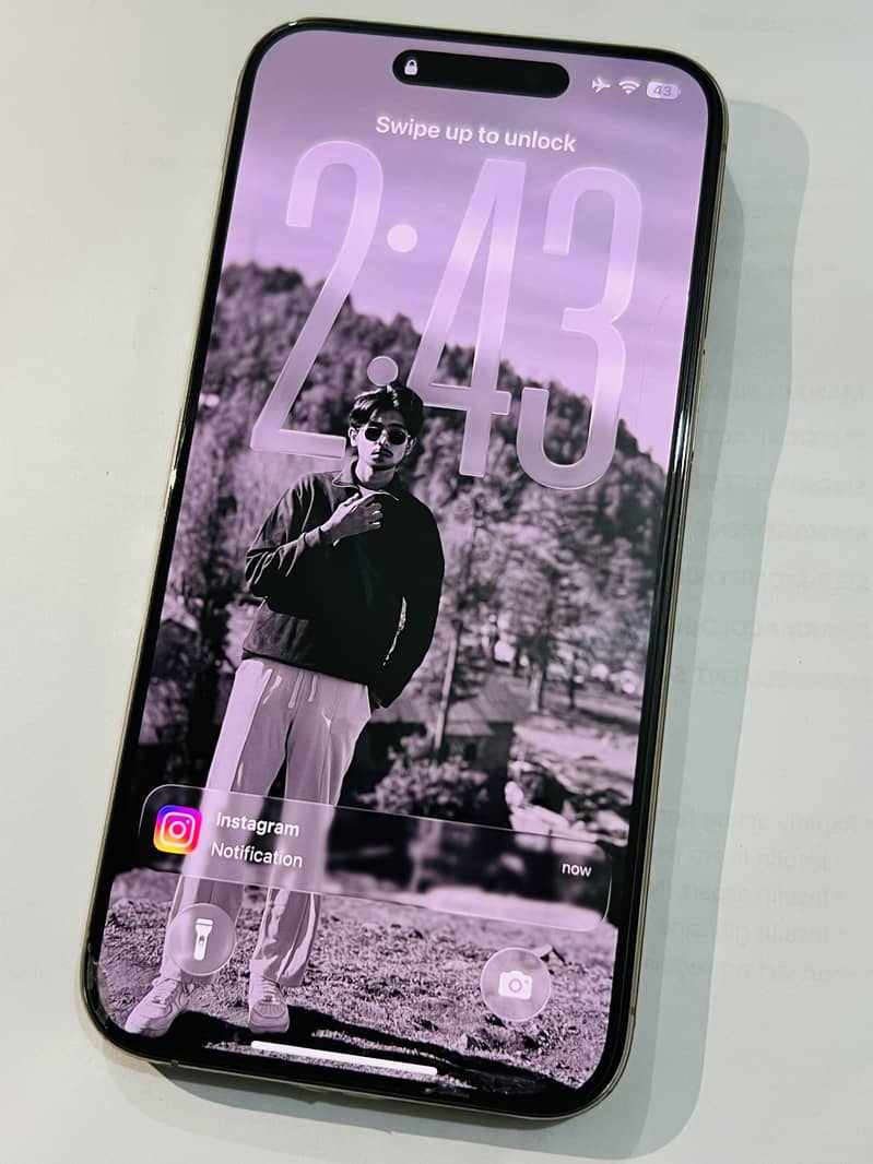 Apple iPhone 15 Pro Max 2