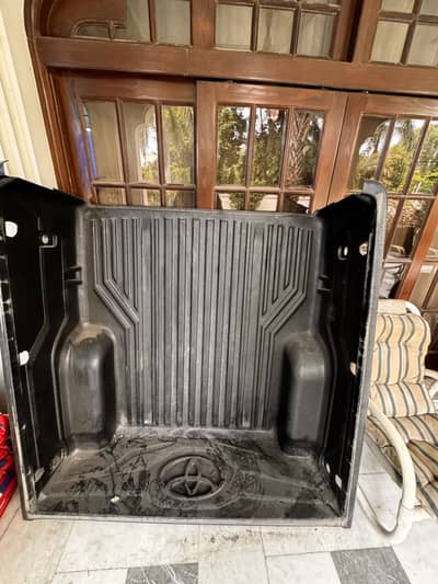 Hilux bed liner