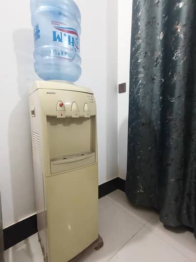 Orient Water Dispenser+ Refrigerator