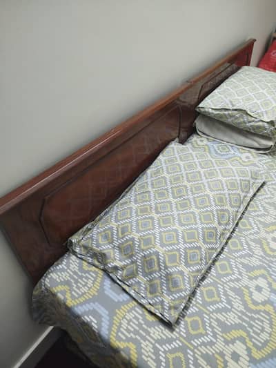 Wooden Single bed
