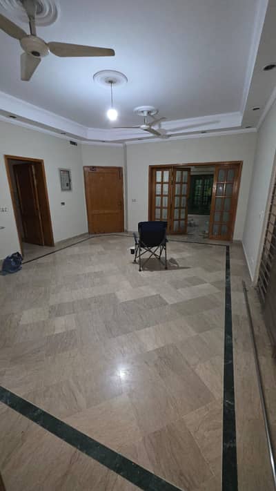14 Marla Upper Portion for Rent in Cavalry Ground Lahore.