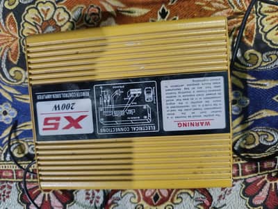 x5 siren  200 watt  slightly used