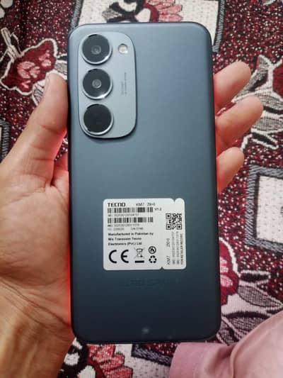 Tacno spark 40 pro plus 5G 16/256