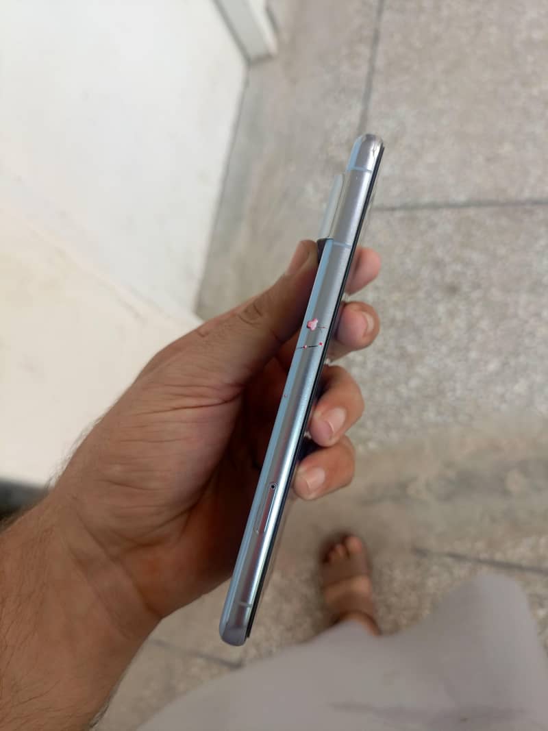 Google Pixel 8 Pro 4