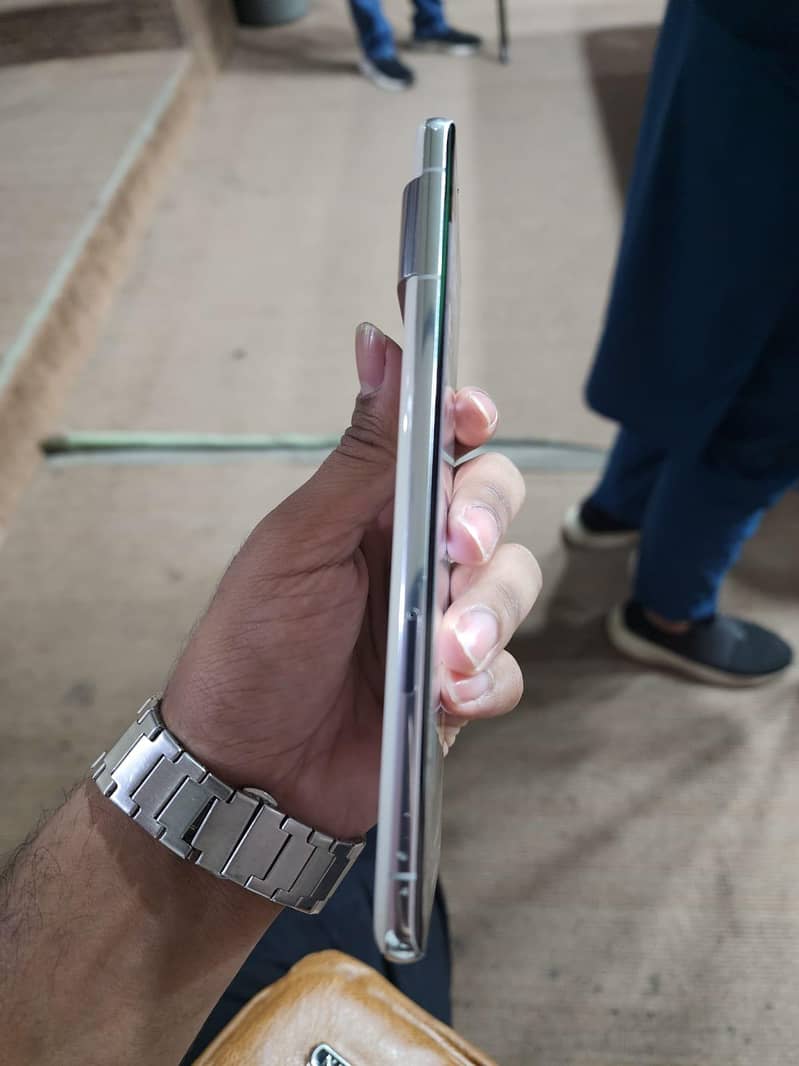 Google Pixel 7 Pro 2