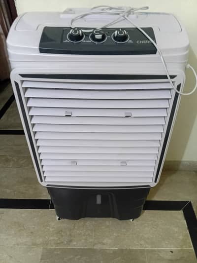 Air cooler for sale 1.5 month used