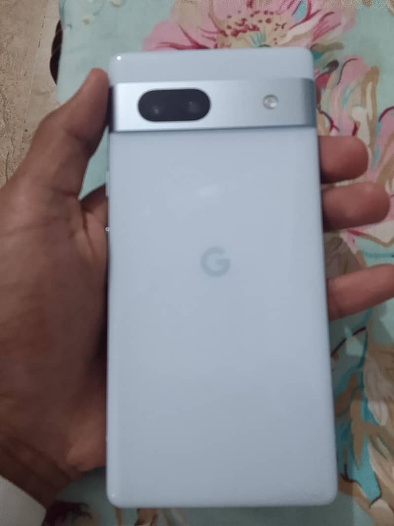 Google Pixel 7a 2