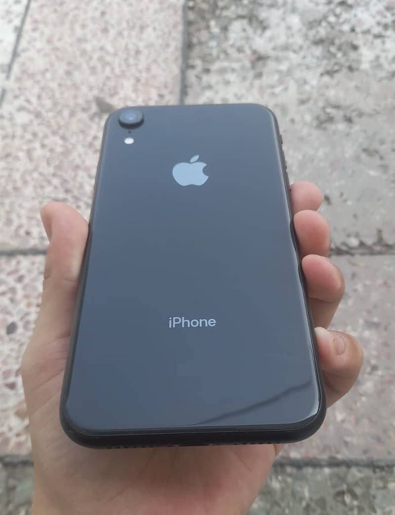 iPhone XR 2