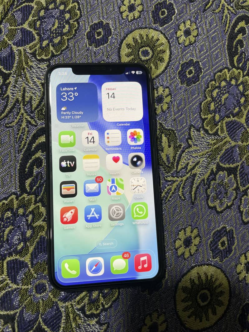 Apple iPhone 11 Pro 2
