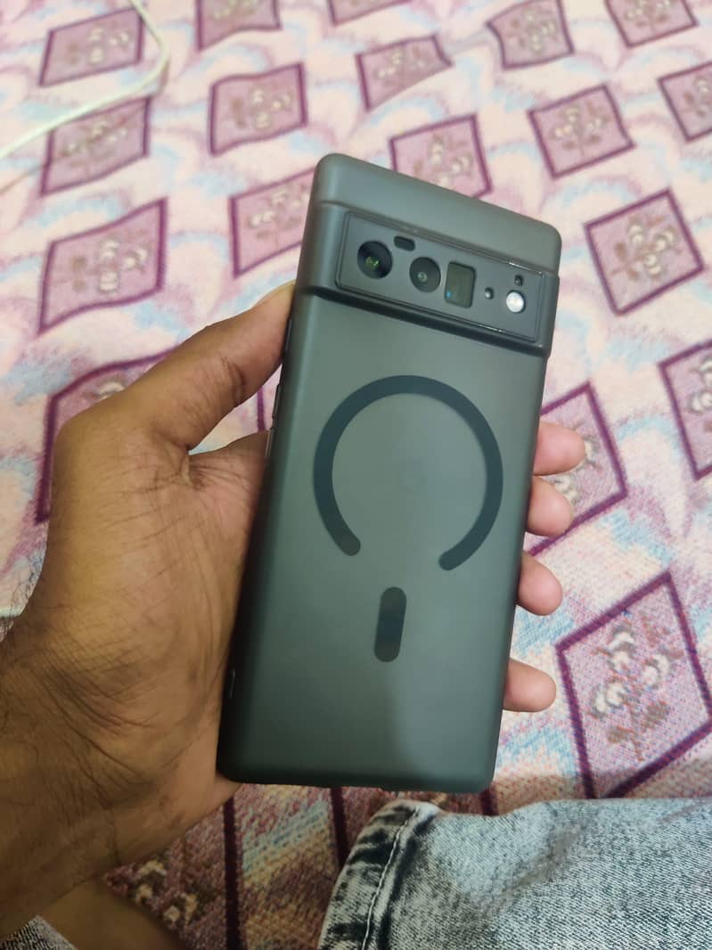 Google Pixel 6 Pro 2