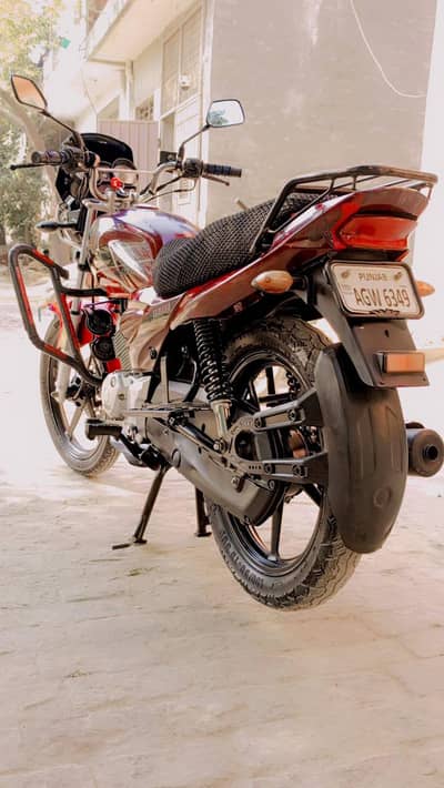 Yamaha 125 YBZ-DX 10/10 condition