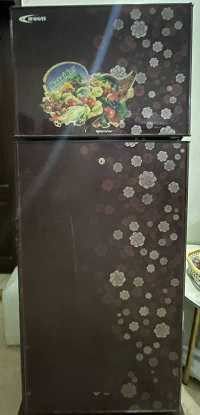 Waves Fridge