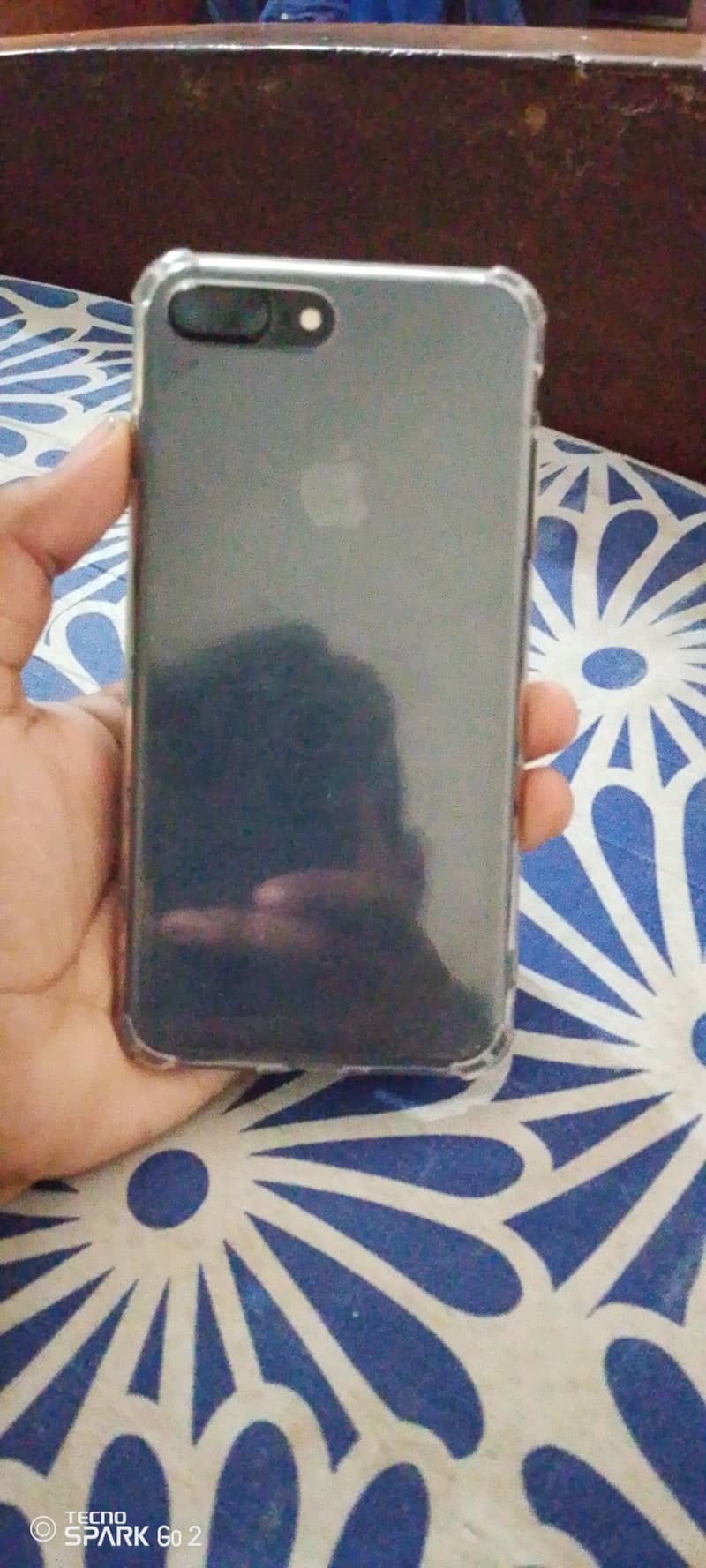 Apple iPhone 7 Plus 1