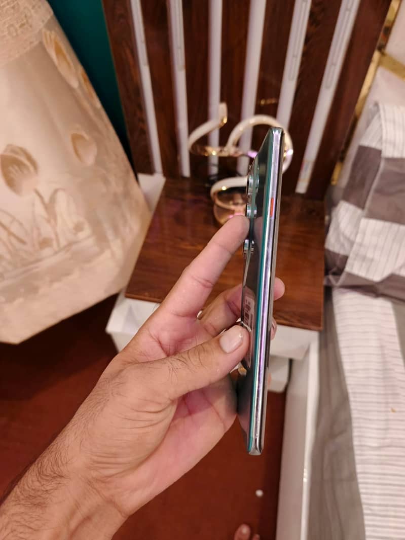 Tecno CAMON 40 Pro 2