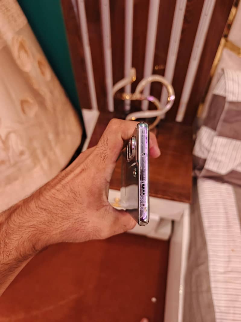 Tecno CAMON 40 Pro 3