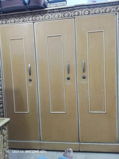 4 pcs