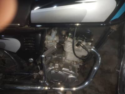 2004 model engine 1 percent every thing is ok. only showkine hazrat cl