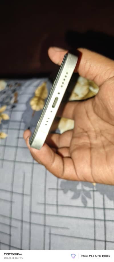 Apple iPhone 12