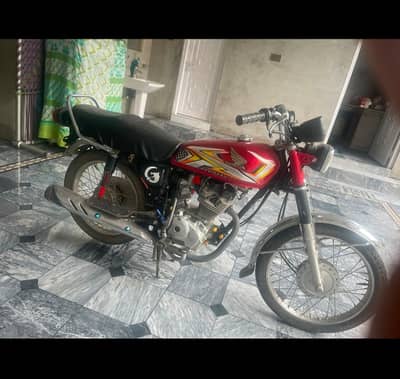 Honda CG 125 2023