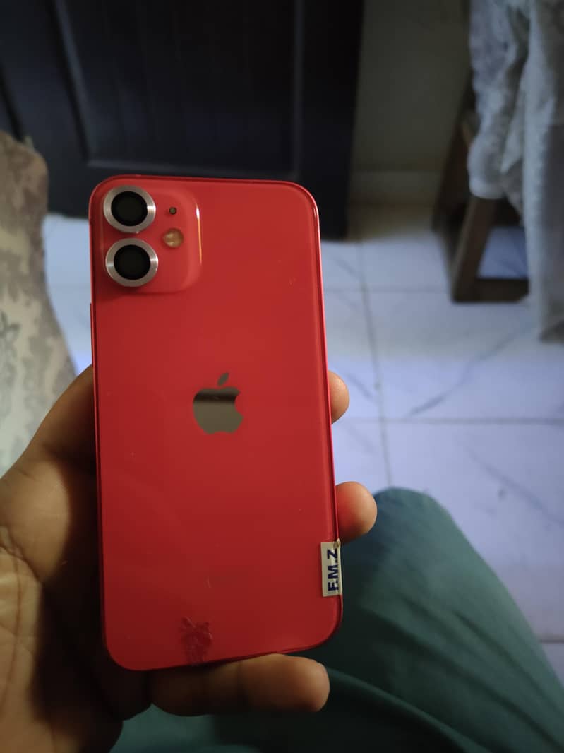 Apple iPhone 12 mini 0