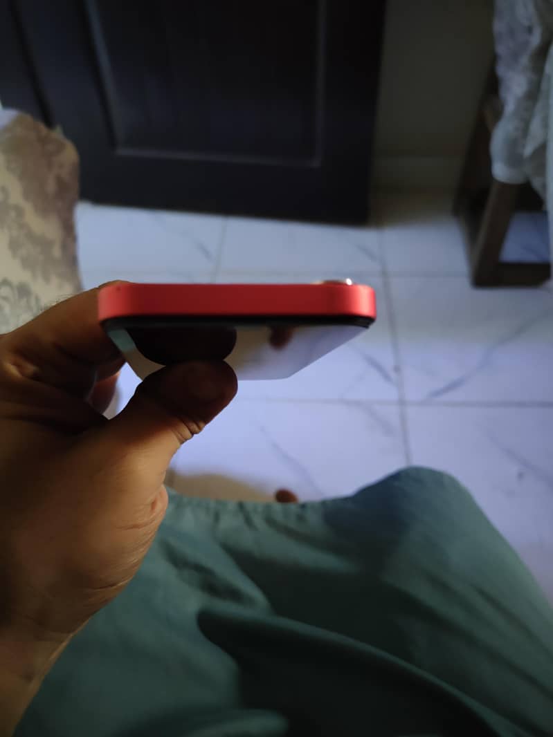 Apple iPhone 12 mini 4