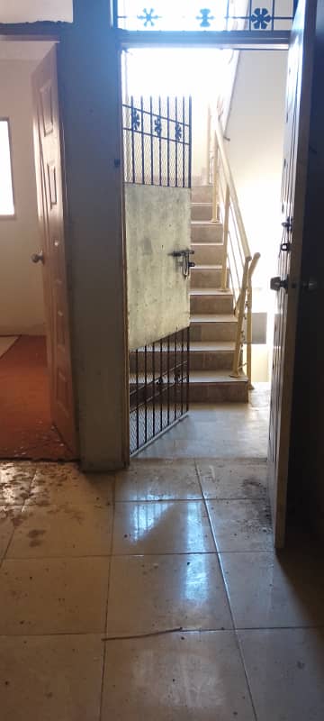 3rd floor flat for sale