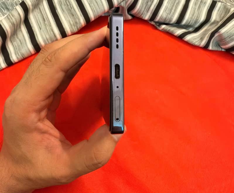 Infinix Note 40 6