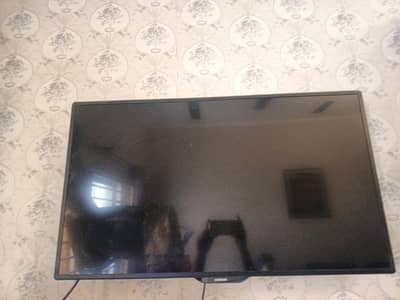 samsung LED TV slightly used in new condition